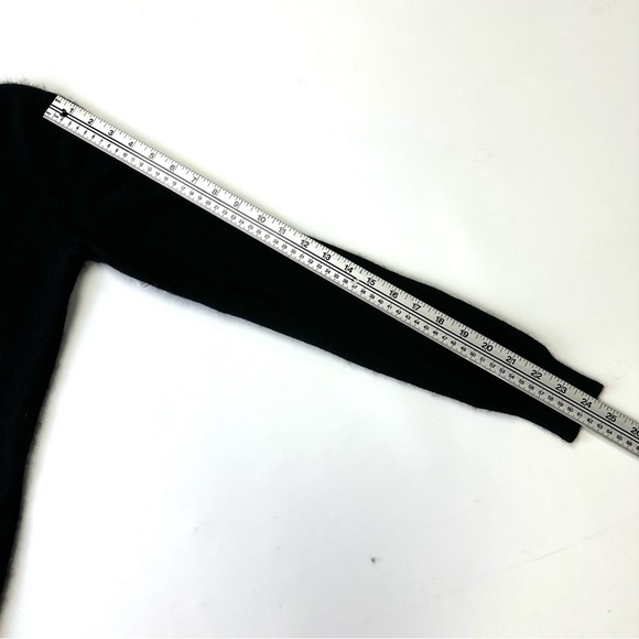 Uniqlo black cashmere scoop neck pullover sweater XS - Picture 7 of 8